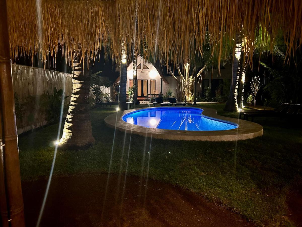 Gili Land Hotel Gili Air Exterior photo